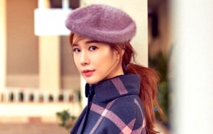 Hangatkan Hati Staf Drama 'Touch Your Heart', Yoo In Na Bagikan Sepatu Boot