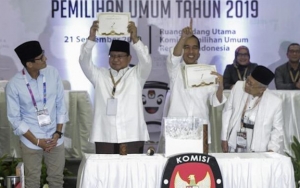 Sempat Dilarang, Capres-Cawapres Akhirnya Boleh Angkat Kasus Saat Debat
