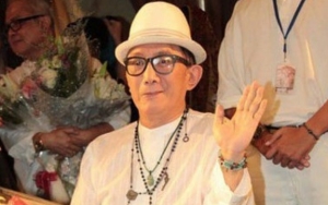 Kabar Duka, Legenda 'Lenong Rumpi' Robby Tumewu Meninggal Dunia
