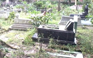 Keluarga Jenazah Beda Pilihan Caleg, 2 Makam Terpaksa Dipindah