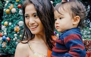 Acha Septriasa Ajak Anak Bermain Di Pantai, Netter: Montok Banget