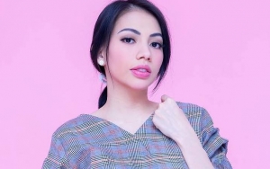 Pamer Foto Selfie, Netter Syok Lihat Make-Up Seram Kezia Karamoy 