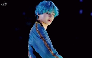 V Putus Asa Akui Ingin Mati di Teaser BTS 'Smeraldo Books'