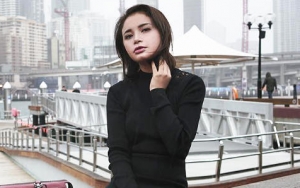 Ikut Tren '10 Years Challenge', Netter Bingung Cari Perbedaan Wajah Rossa