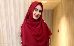 Ramai Artis Ikut Tren '10 Years Challenge', Postingan Unik Kartika Putri Banjir Pujian 