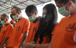 Ditangkap Saat Pesta Miras, Aris 'Idol' Ngaku Baru Sekali Pakai Narkoba
