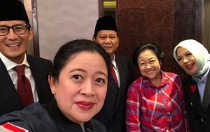 Momen Langka, Prabowo Salami Megawati hingga Selfie Bareng di Debat Pilpres 2019