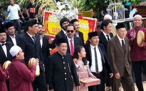 Nikahan Idoy Digelar Besar-Besaran Tayang di 'Silet', 'Dunia Terbalik' Dituduh Tiru 'Cinta Suci'