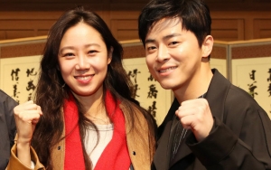 Promosikan Film Baru, Gong Hyo Jin - Jo Jung Suk Ungkap Janjinya Menjadi Pasangan Paruh Baya