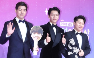 Dapat Kiriman Truk Makanan Dari Lee Sang Yoon - Yang Se Hyung, Lee Seung Gi Unggah Foto Ini