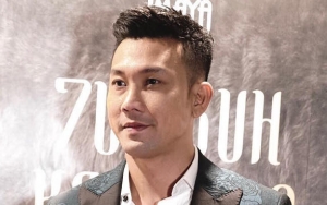 Cukur Kumis dan Jenggot Demi Peran di Film 'Twivortiare', Denny Sumargo Merasa 'Telanjang'