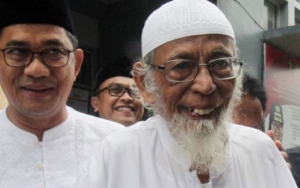 Pembebasan Abu Bakar Ba'asyir Ternyata Masih Dikaji Pemerintah, Ini Penjelasan Wiranto 