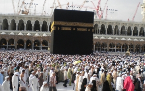 Dianggap Bebani Jemaah Umrah, Pemerintah dan DPR Minta Aturan Rekam Biometrik Ditunda