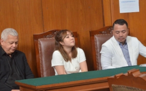Diwawancara Pasca Putusan Cerai, Ekspresi 'Tahan Tangis' Gisella Anastasia Jadi Sorotan