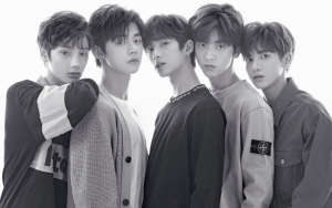 Usai Rilis Foto Grup, Member TXT Ramai-Ramai Posting Selfie dan Sapa Fans Lewat Twitter Resmi