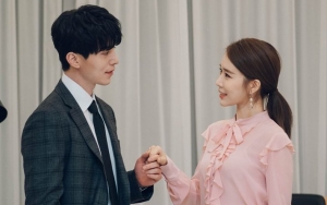 Kocaknya Lee Dong Wook - Yoo In Na Saling Frustasi di Teaser 'Touch Your Heart'