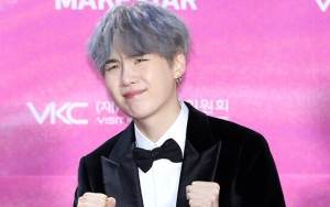 Bikin Syok, Beredar Video Suga BTS Nyaris Dicium Paksa Sasaeng