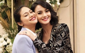 Ririn Ekawati Ogah Sombong Dipuji Song Hye Kyo Indonesia dan Pilih Pose Kocak Bareng Adik Cantik