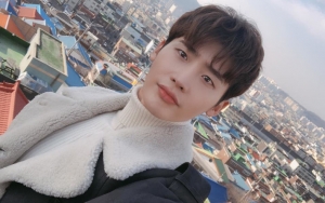 Lee Jong Suk Promosi Jelang Penayangan Perdana 'Romance Is A Bonus Book'