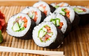 Selain Sushi, Ini 10 Makanan Khas Jepang yang Paling Populer di Indonesia