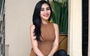  Pamer Mobil Antik Seharga Rp 15 Miliar, Ayu Ting Ting Bakal Boyong Keluarga Liburan ke Turki