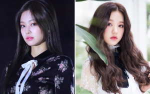 Jennie Kedapatan Melongo Kagumi Kecantikan Jang Won Young IZ*ONE