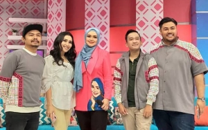 Ayu Ting Ting Pose Bareng Siti Nurhaliza, Netter Perdebatkan Kecantikan Alami Soroti Ukuran Wajah