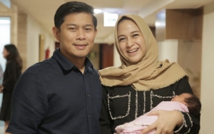 Dikaruniai Anak Kedua, Nina Zatulini Beber Bentuk Kecemburuan Putra Pertamanya
