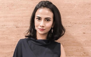 Vanessa Angel Jatuh Pingsan dan Dilarikan ke Rumah Sakit Usai Diperiksa