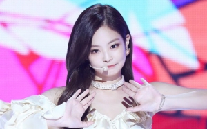 Jennie Black Pink yang Kelewat Cantik Bikin Sepasang Kekasih Putus