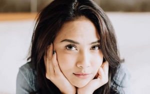 Vanessa Angel Berstatus Tahanan, Video Seksi Pamer Tato dan Belahan Dada Kembali Disorot