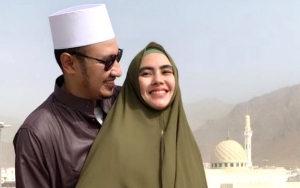 Fashion Suami Kartika Putri saat Liburan Curi Perhatian, Curhat soal Habib Usman tak Suka Traveling