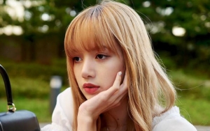 Netter Takjub Lihat Koleksi Kamera Kece dan Mahal yang Dimiliki Lisa Black Pink