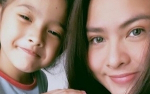  Audy  Item Berita Foto Video Lirik Lagu Profil Bio 