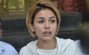 Nikita Mirzani Curhat Naik Ojek Online, Sosok Sang Driver Mirip Dipo Latief Sukses Bikin Salah Fokus