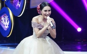 Ayu Ting Ting Dipuji Habis-Habisan Oleh Produser Tampan Asal Turki