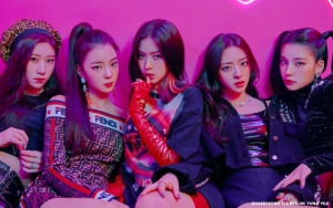 Itzy Rilis Lirik Lagu Debut 'DALLA DALLA', Bos JYP Dikritik Habis-Habisan