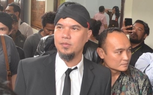 Pengacara Ahmad Dhani Beber Soal Ricuh di Sidang Surabaya, Ini Kronologinya