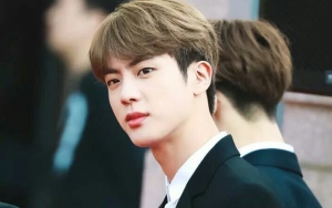 Grammy Awards 2019: Jin BTS Mendadak Jago Bahasa Inggris Meski Belepotan
