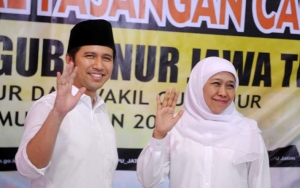 Sudah Dilantik, Jokowi Beri Pesan Agar Khofifah dan Emil Tancap Gas Bekerja untuk Jawa Timur	