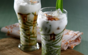 Pasangan Pengantin Ini Viral Karena Nikah Dengan Mas Kawin Segelas Es Cendol