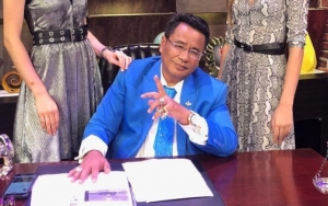 Hotman Paris Beri Reaksi Tak Terduga Soal Istri Disebut Sebagai Wanita Tersabar di Indonesia