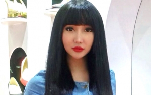  Lucinta Luna Asyik Joget Ala Ariana Grande, Aksi Gesek-gesek Sofa Bikin Geli Diejek Kayak Ulat Bulu