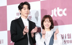 Nam Joo Hyuk dan Han Ji Min Mesra di Pemotretan, Fans Puji Serasi