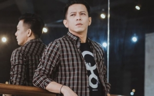 Ariel NOAH Cangklong Teflon Bikin Salfok, Warganet Tagih Foto Bareng Sang Putri