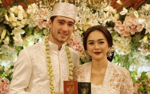  Belum Setahun Menikah, Aura Kasih Dibuat Kesal Oleh Suaminya Karena Kecanduan Hal Ini