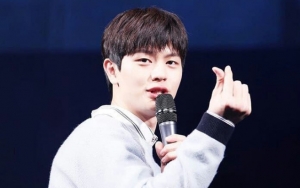 Sungjae BTOB Bikin Fans Bahagia Usai Pamer Foto Super Imut Saat Liburan