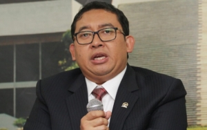 TKN Komentari Kunjungan Fadli Zon ke Tambak Lorok yang Tiru Jokowi: Enggak Kreatif!