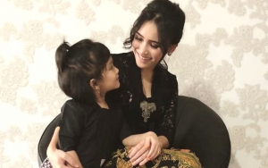  Ayu Ting Ting Sebut Anaknya Galak Hingga Pernah 'Pecat' Pengasuhnya, Kenapa?