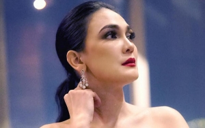 Puisi Luna Maya Memilukan, Syahrini-Reino Dimaki-Maki Kena Karma Jelang Nikah 27 Februari